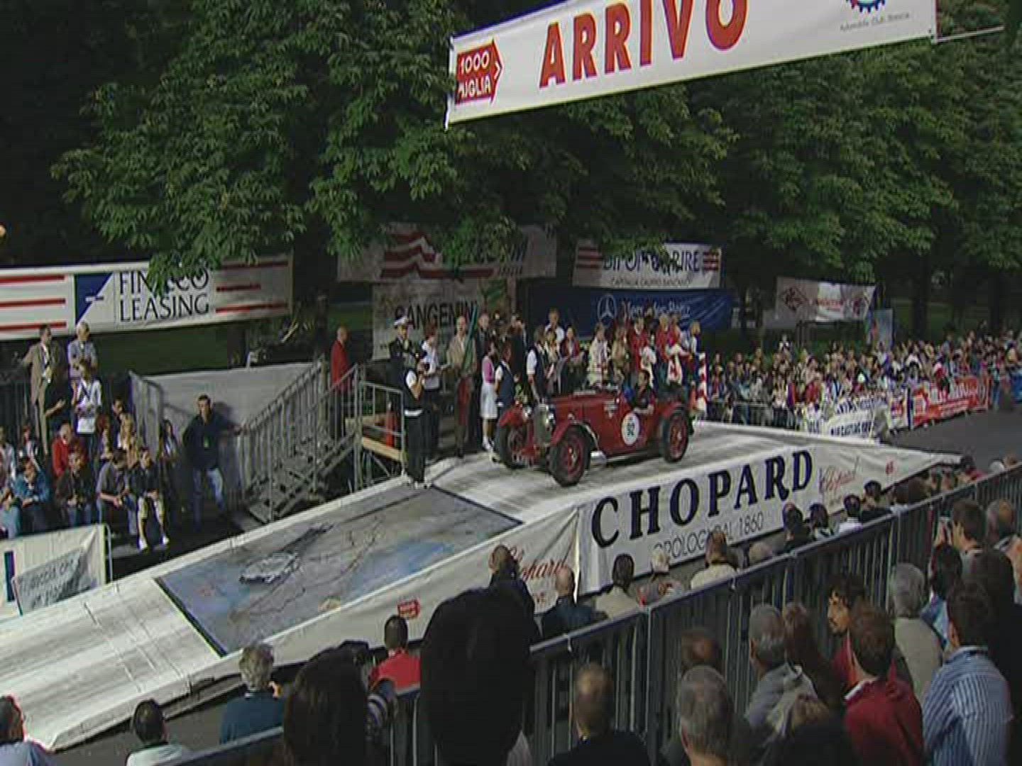 948420003 / Oldtimer Rally / Starting / Brescia / Italy