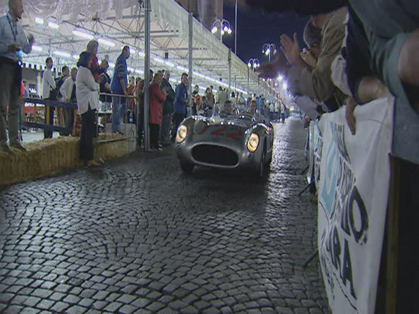 321911990 / Oldtimer Rally / Night / Ferrara / Italy 321911990 / Oldtimer Rally / Night / Ferrara / Italy