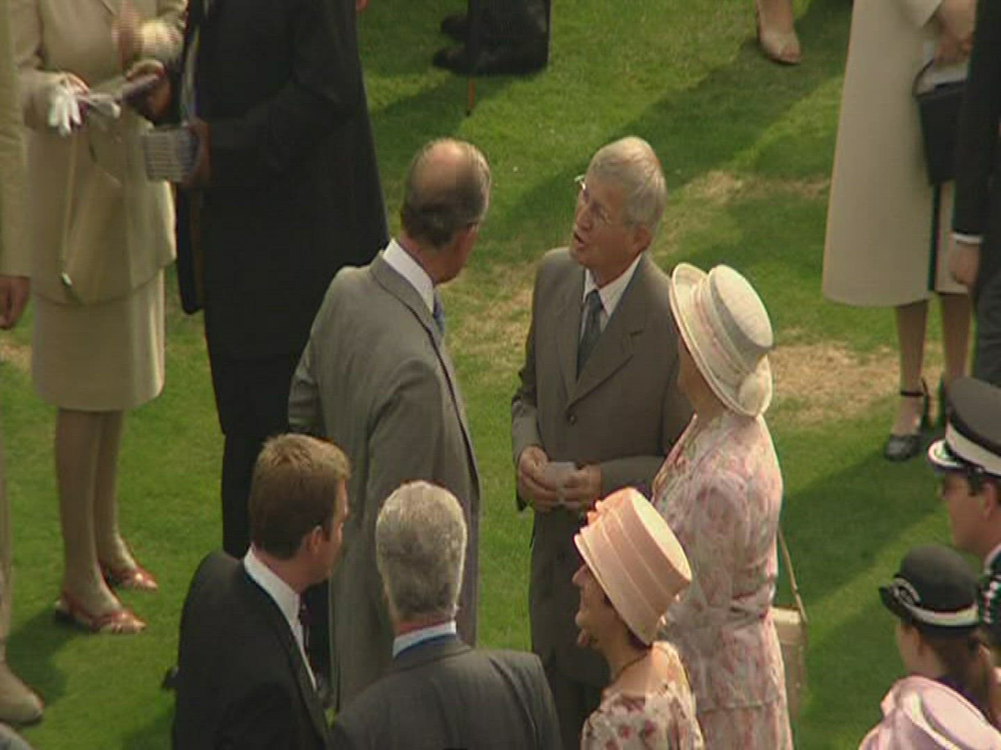 594765491 / Garden Party / Palace Garden / London / England