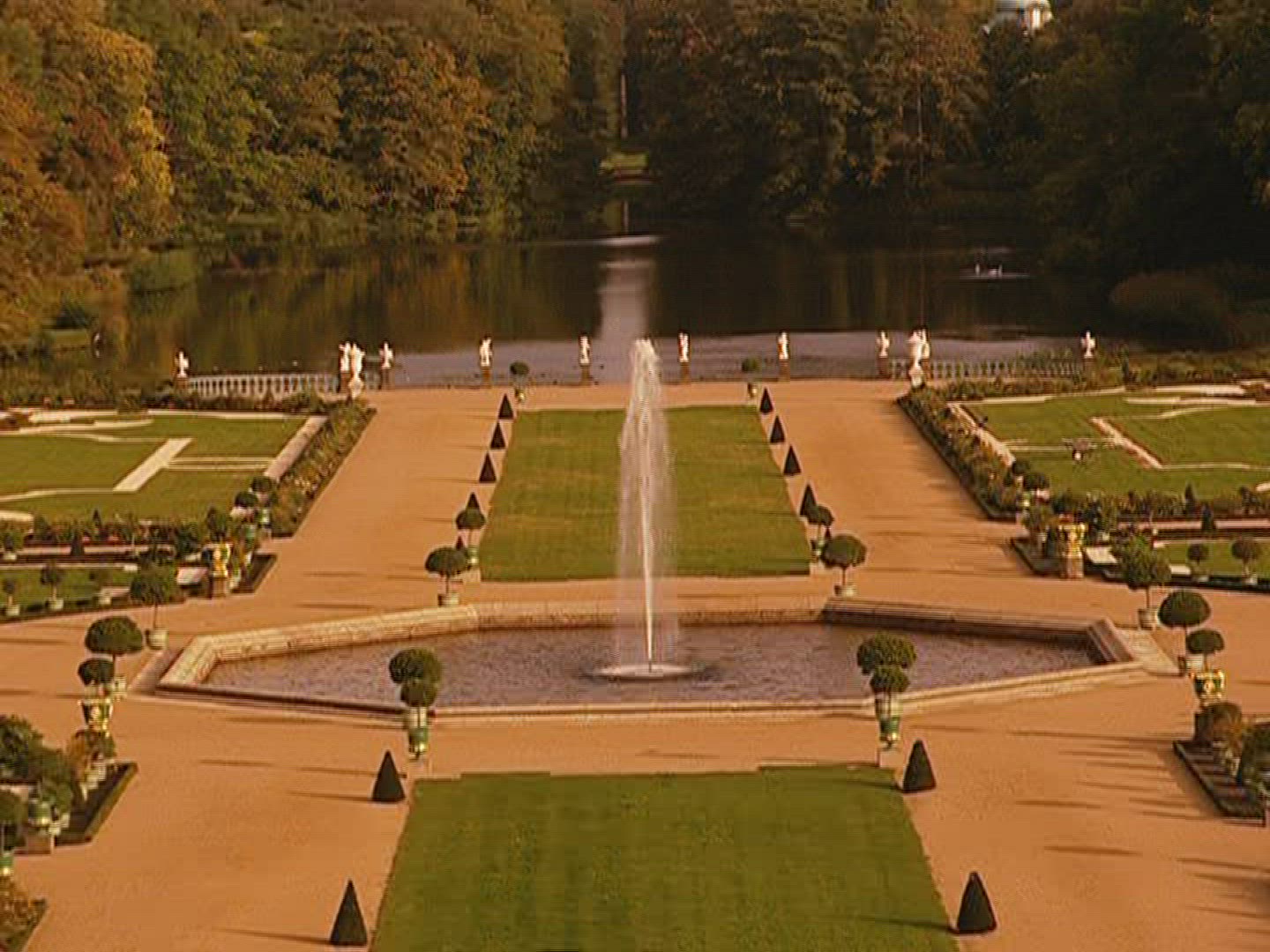 928973564 / Castle / Charlottenburg / Germany