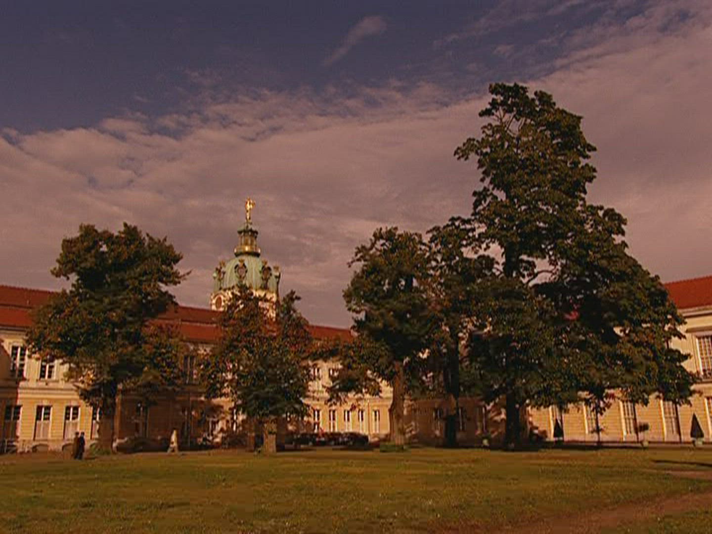 310683357 / Castle / Charlottenburg / Germany