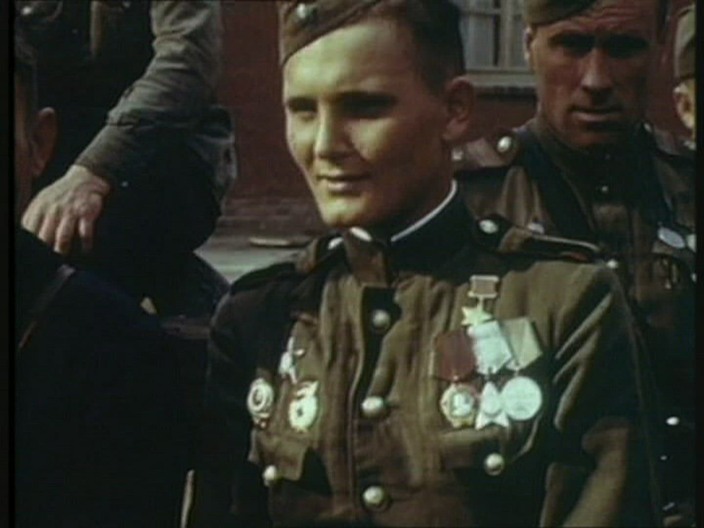 918340364 / Allied Soldier / Torgau / Germany / 1945