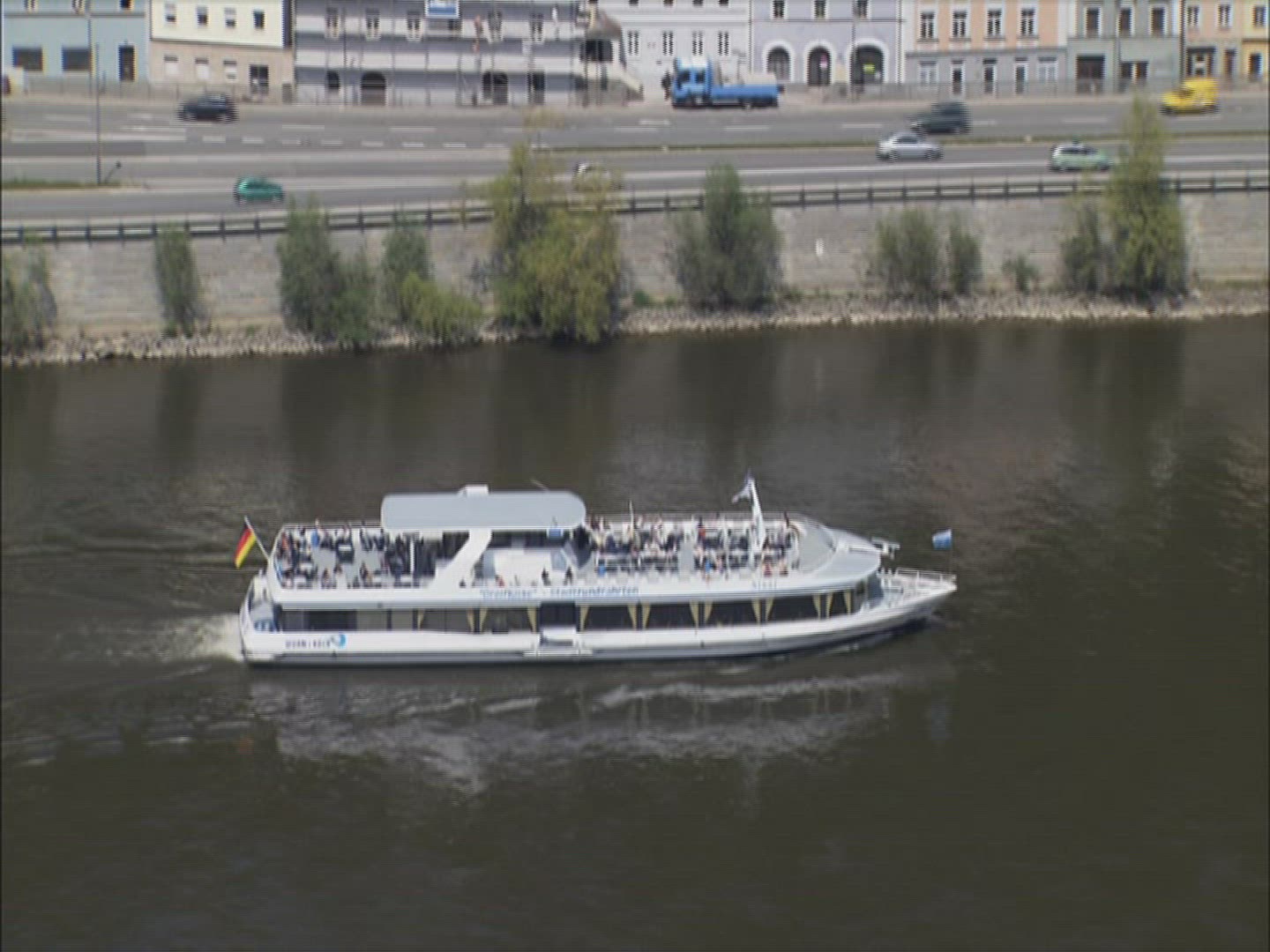 127195901 / City View / River / Passau / Germany