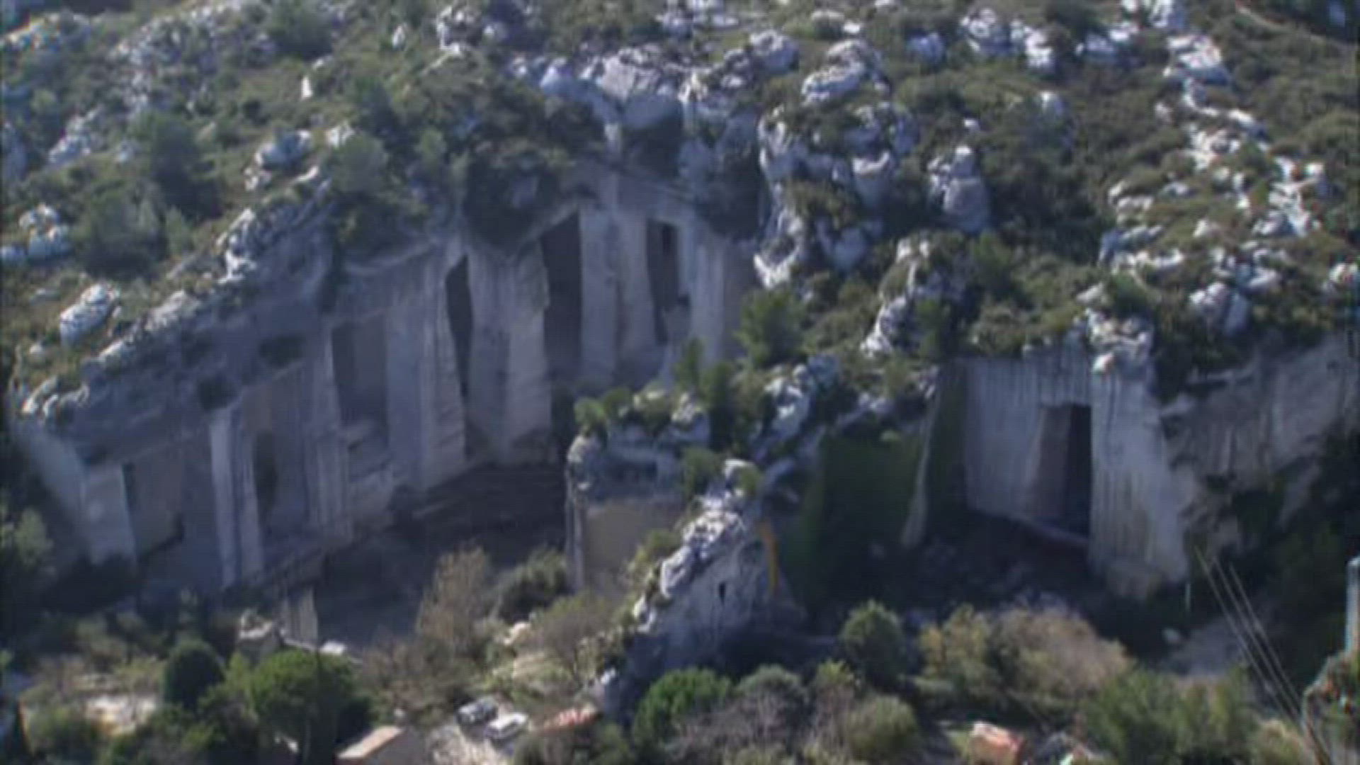 435187606 / Ruin / France 435187606 / Ruin / France