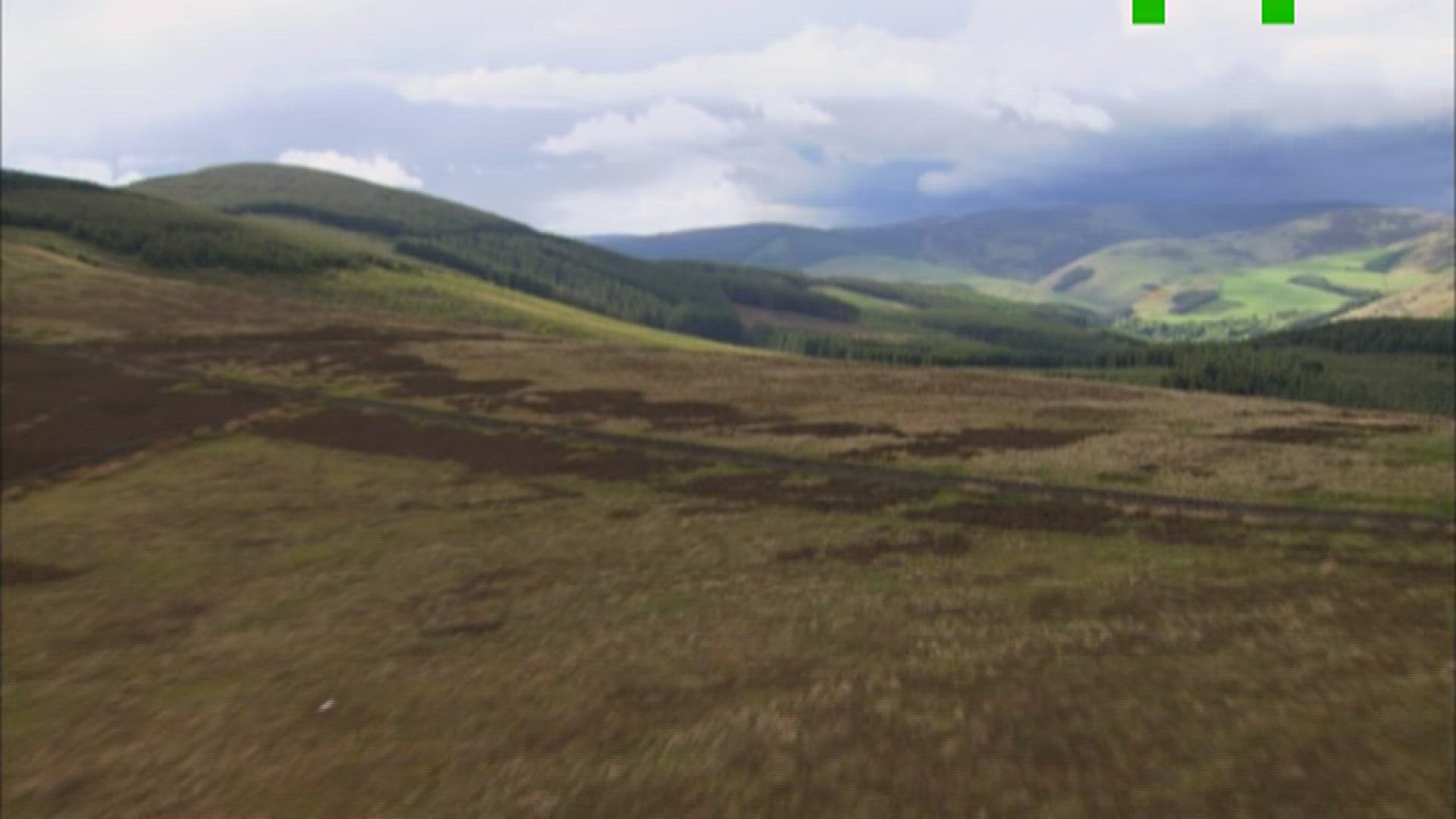 820256248 / Hilly Region / Field / Cloud / Scotland