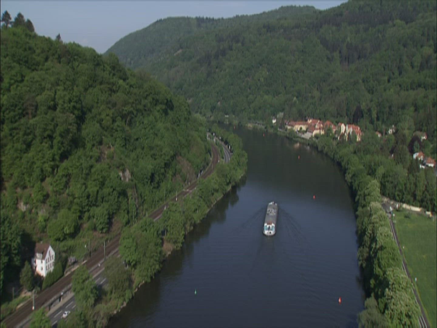 930895302 / River / Ship / Rhine / Germany