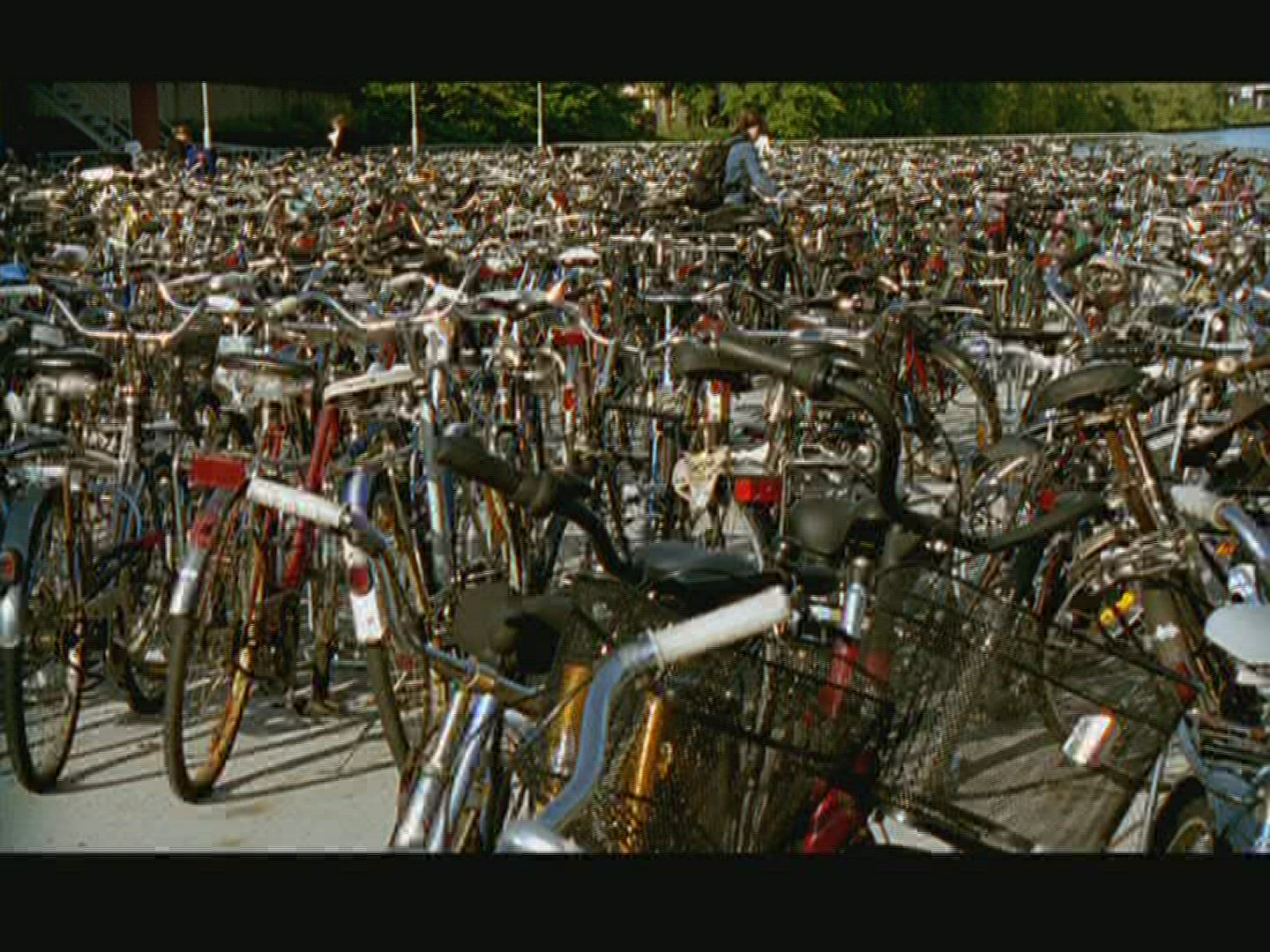 821093586 / Bicycle / Parking Lot / Europe