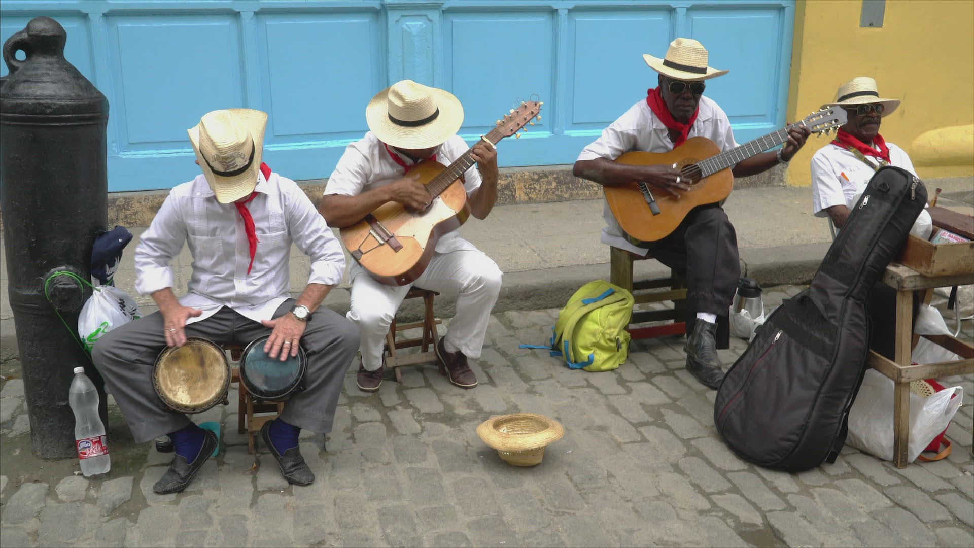483968724 / Street Scene / Havana / Cuba