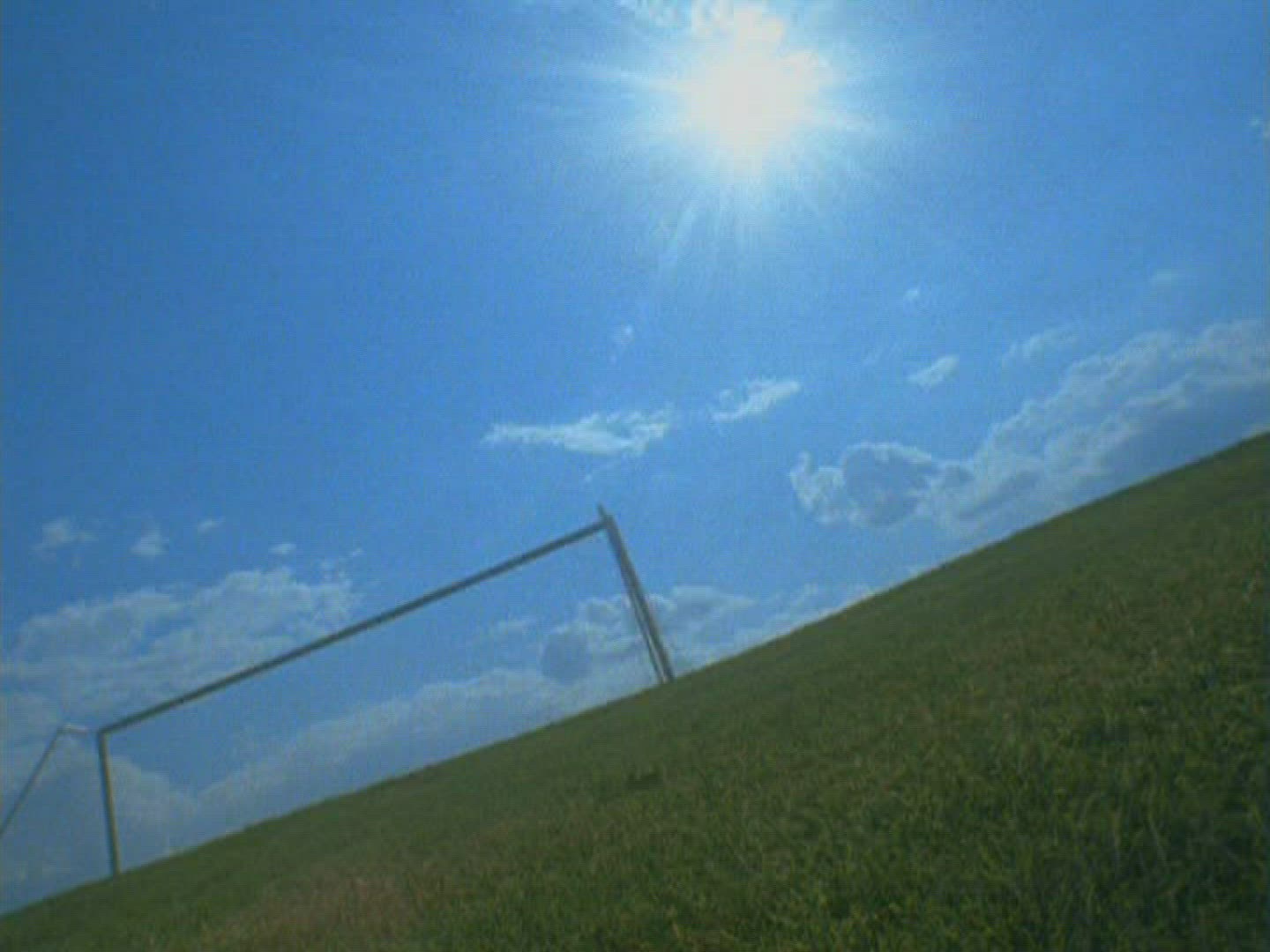 666280525 / Football / Net / Goal / Sky