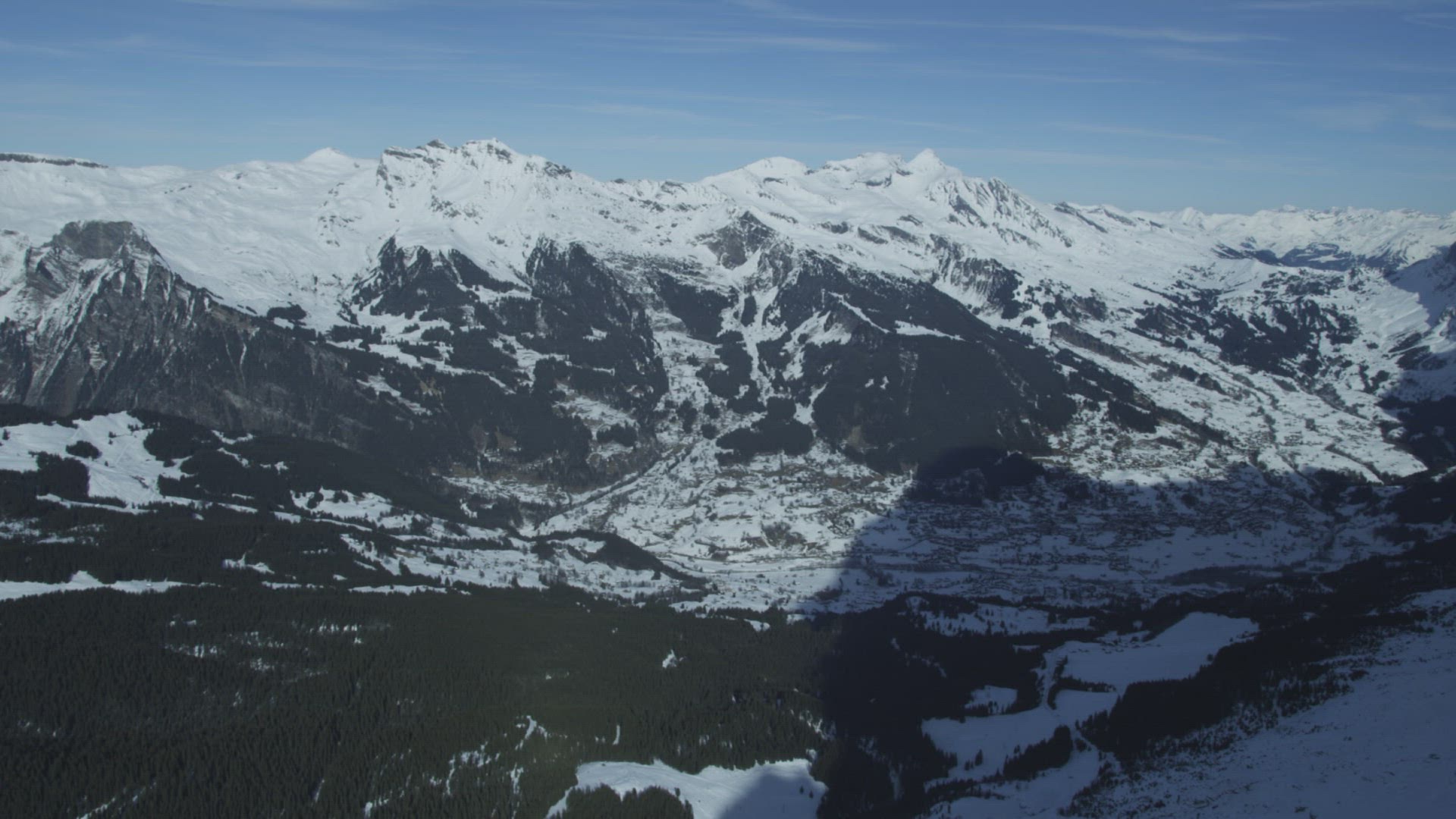 608268985 / Alps / High Mountain Regions / Snow / Switzerland