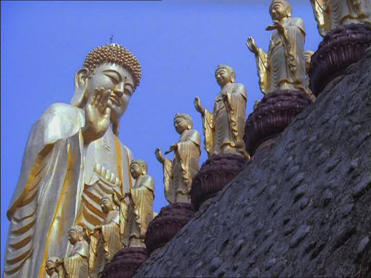 910033588 / Buddha Statue / Thailand