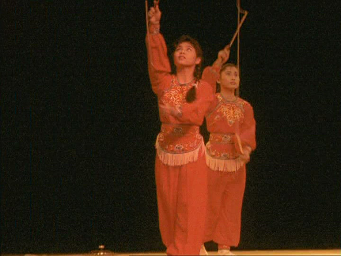 859119917 / Acrobat / Circus / China