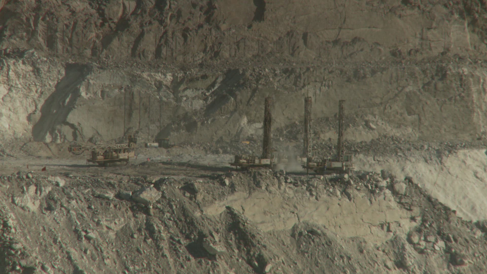 625472061 / January / 625472061 / 625-472-061