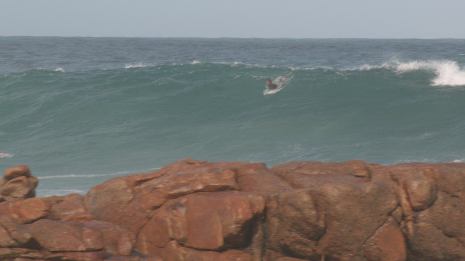 648431282 / Surfing / Falling Down / Western Cape