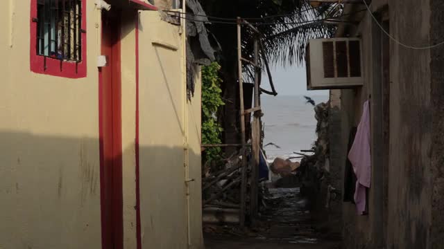 Mumbai_Houses by Beach_8I1A3799