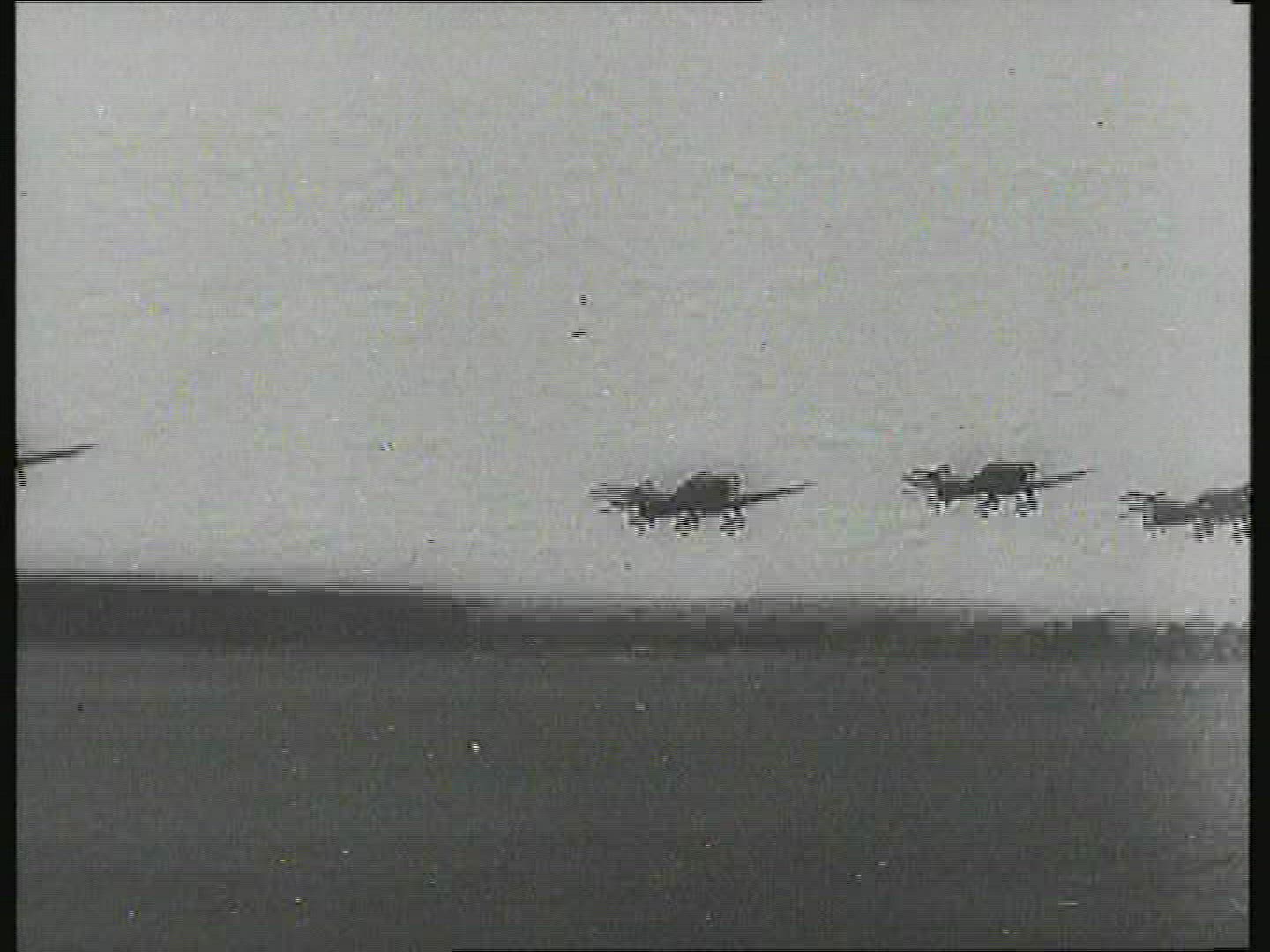 306165406 / Warplane / Second World War
