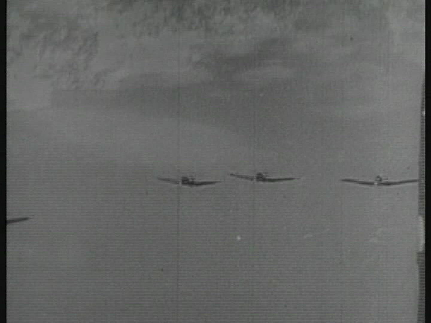 722775825 / Pacific War / Second World War