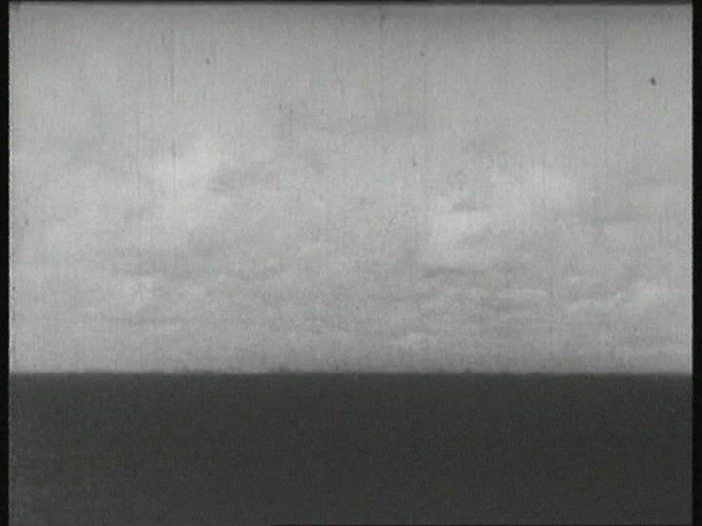 758557682 / Atomic Bomb / Mushroom Cloud / 1940-1949