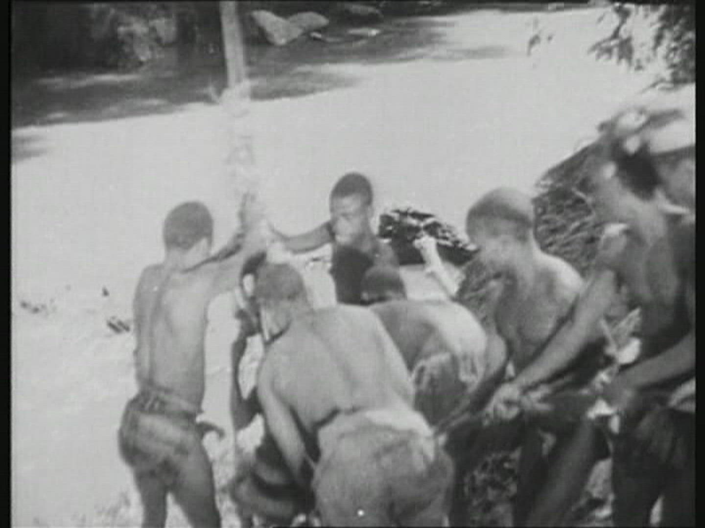 934102197 / Pygmy / Africa / 1930-1939