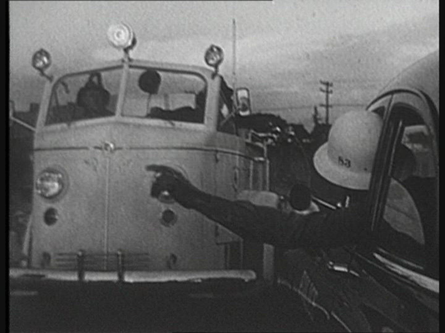 992370774 / Radioing / Telephone / Coordination / 1950-1959