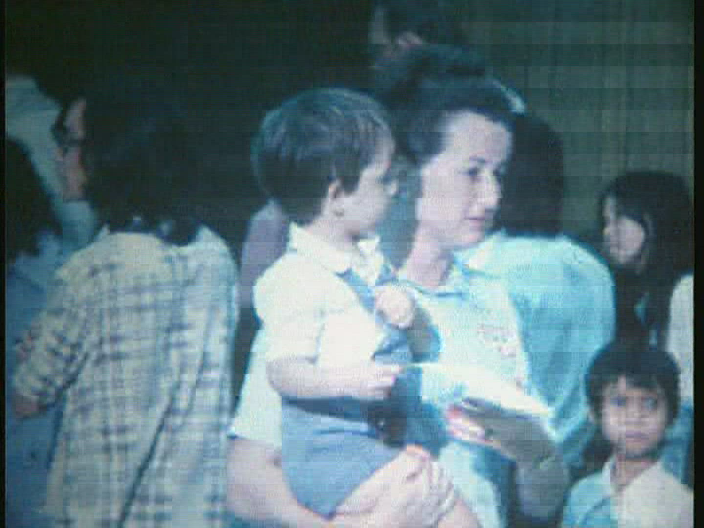 972539789 / Operation Eagle Pull / Evacuation / Cambodian Civil War / 1975