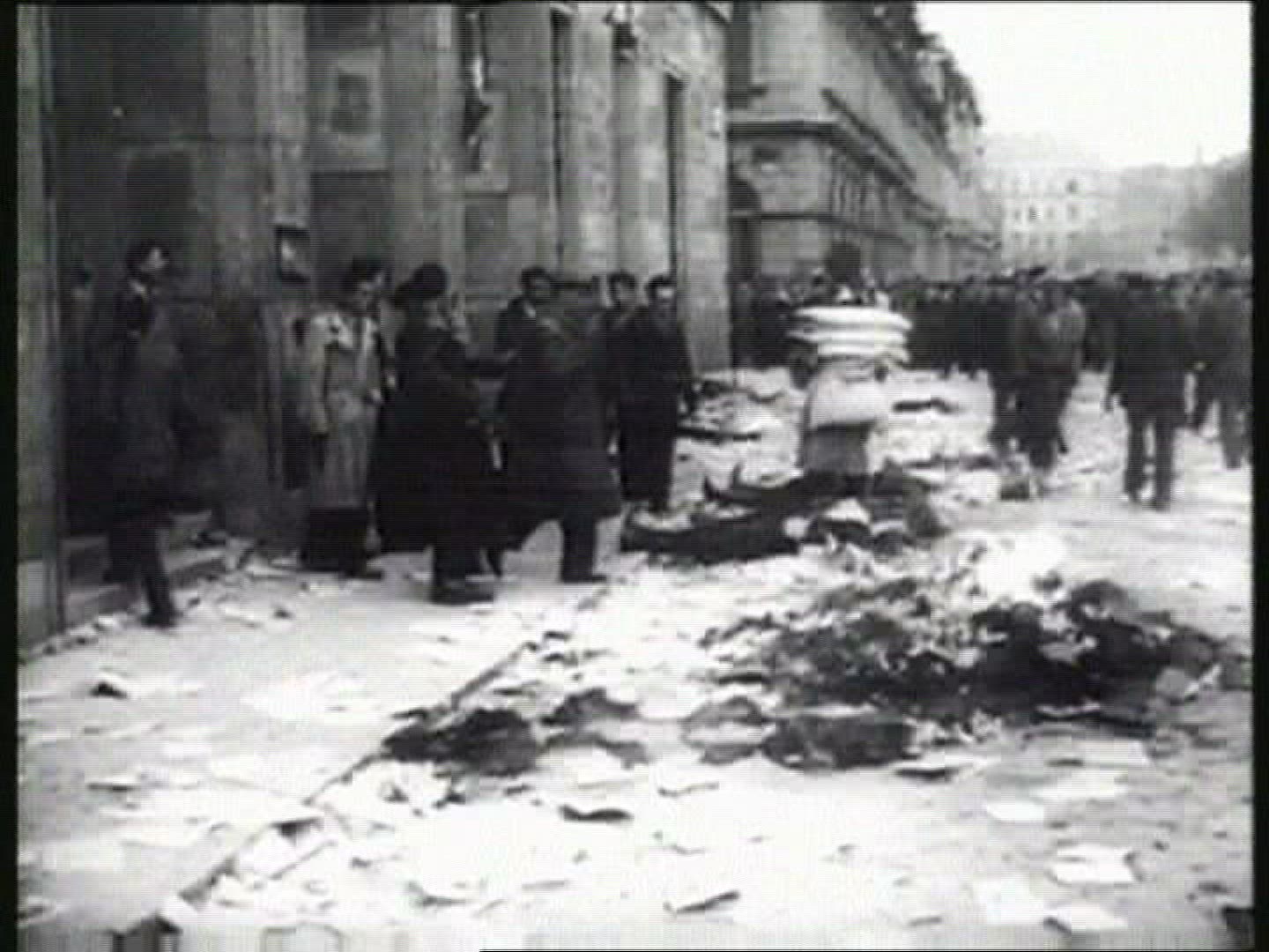 555168405 / National Uprising / Hungary / 1956