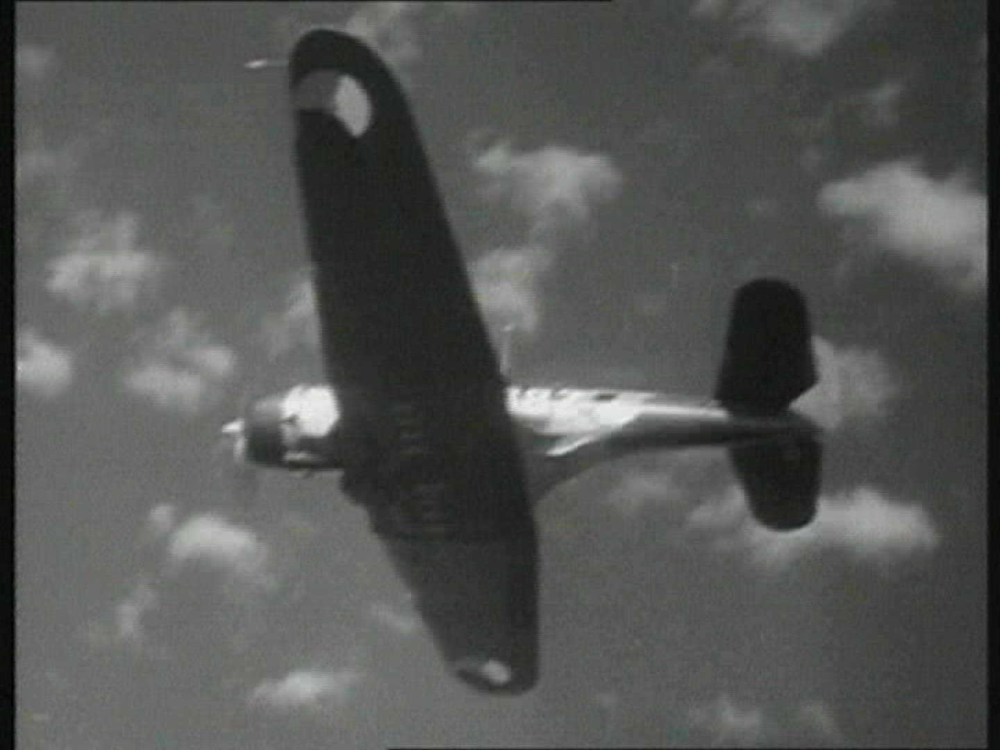 113209139 / Warplane / Flying / 1930-1939