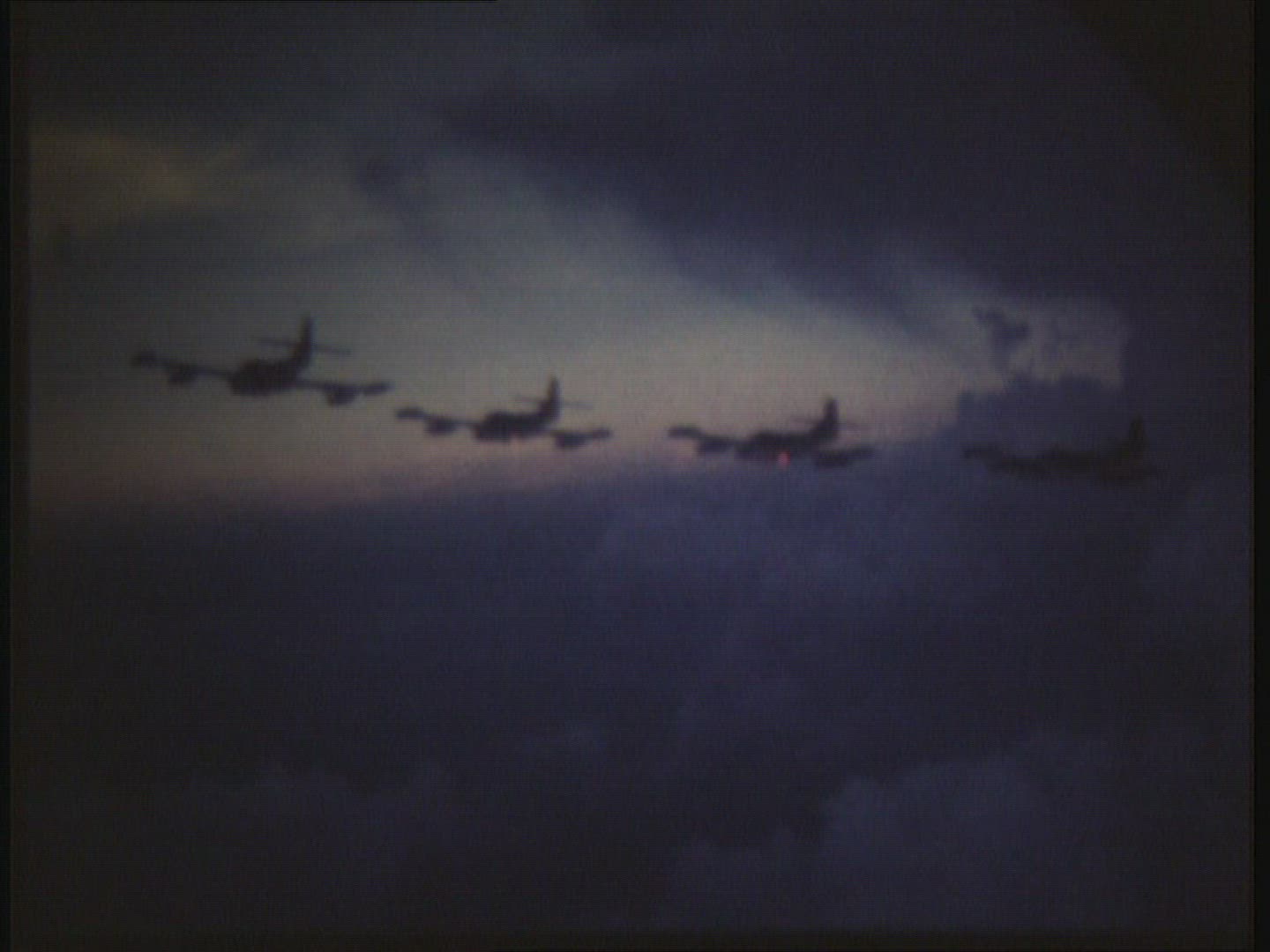 372759720 / Warplane / Vietnam / 1970-1979