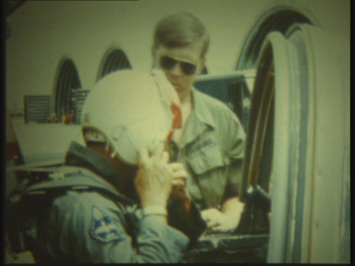 247218943 / Warplane / Vietnam / 1970-1979