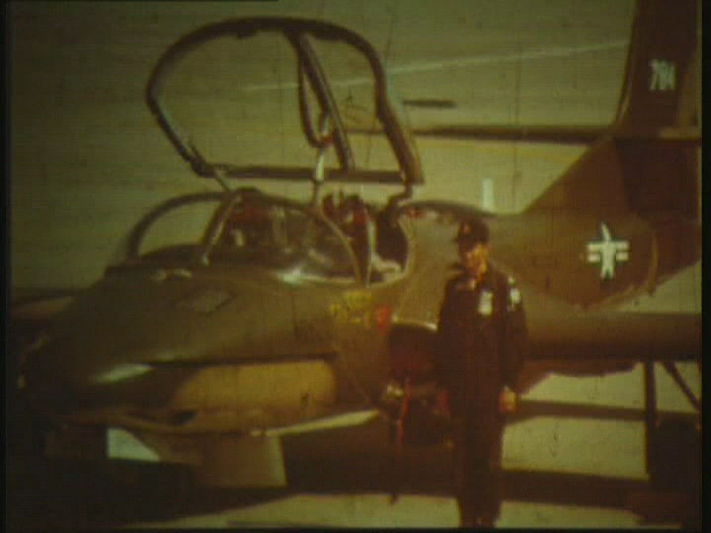 261530524 / Warplane / Vietnam / 1970-1979