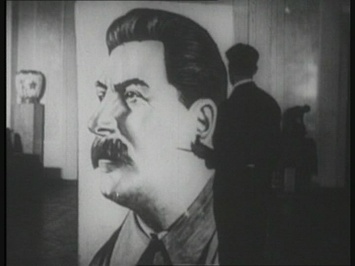 257564223 / Personality Cult / Communism / 1930-1949