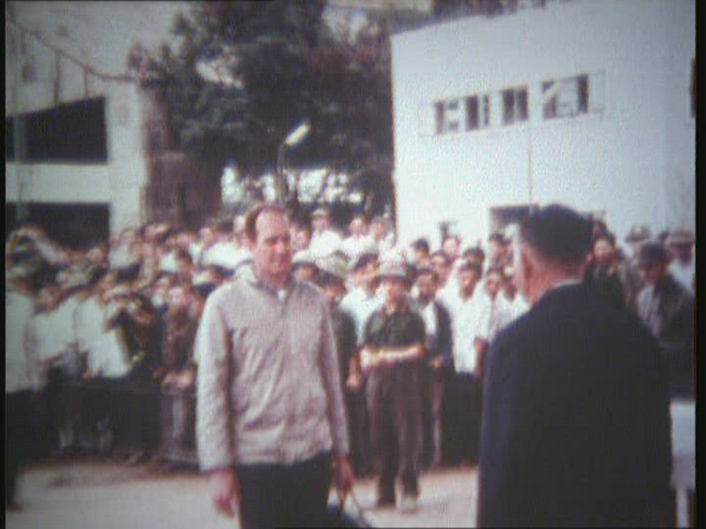 458785975 / Homecoming / Soldier / Vietnam War / Vietnam / 1973