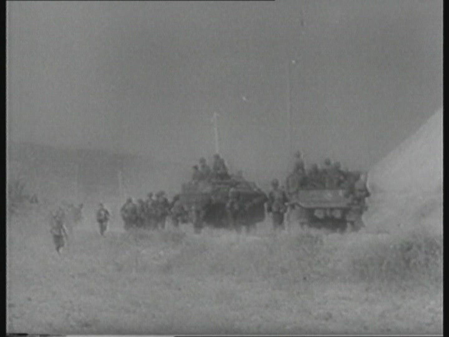 907809937 / Invasion / Allied Soldier / Italy / 1943