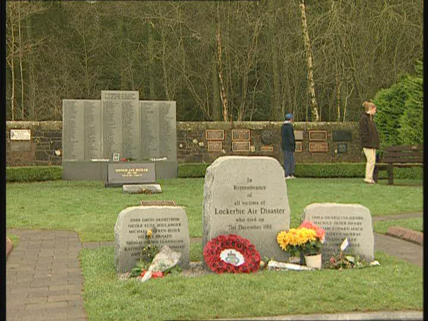 323303384 / Terrorist Attack / Lockerbie / Scotland / 1988