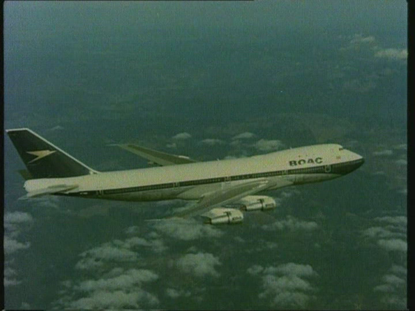 507764093 / Boeing 747 / Starting / Great Britain / 1970-1979