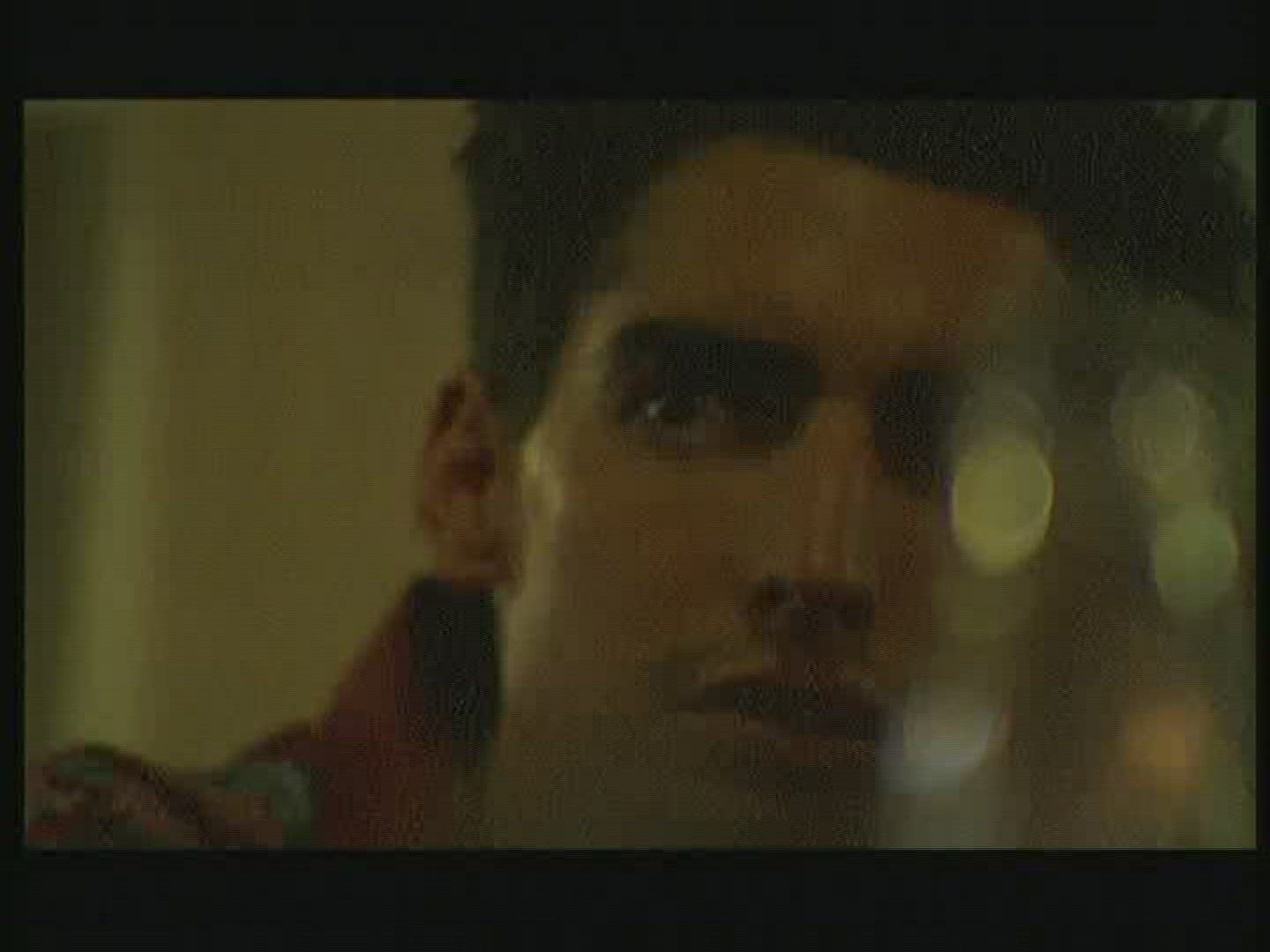 352072556 / Couple / Face