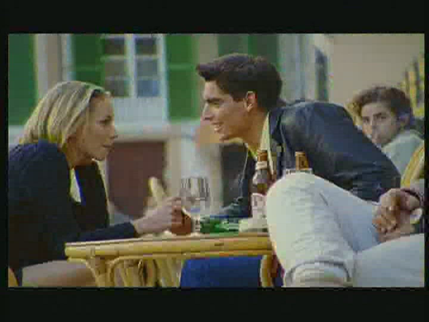 772986307 / Couple / Sidewalk Cafe