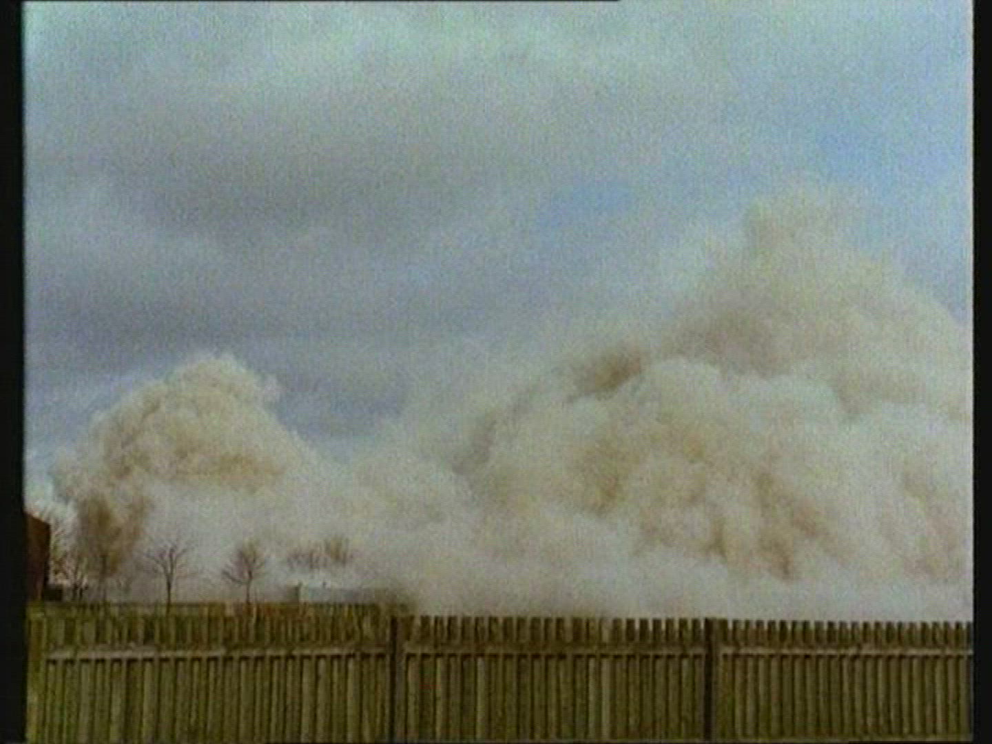 848466380 / Building Implosion / High-rise / England / 1990-1999