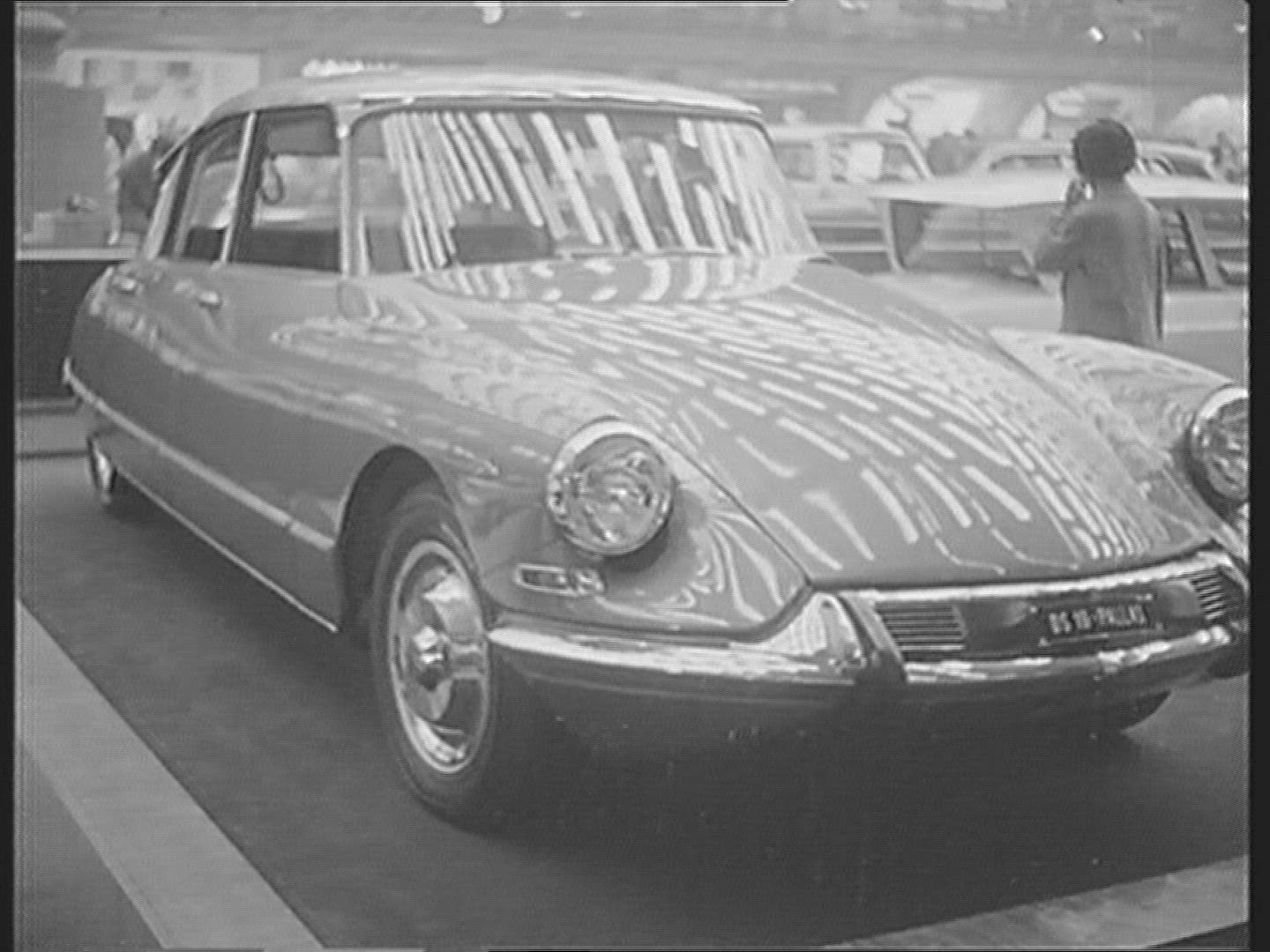 699949831 / Trade Fair / Turin / Italy / 1964