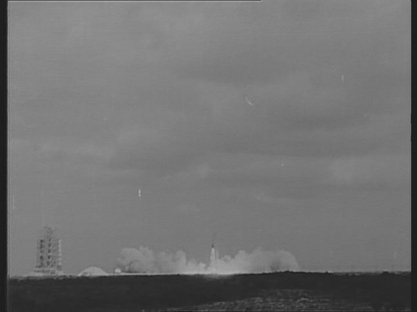 193203653 / Rocket Launch / Astronautics / USA / 1964