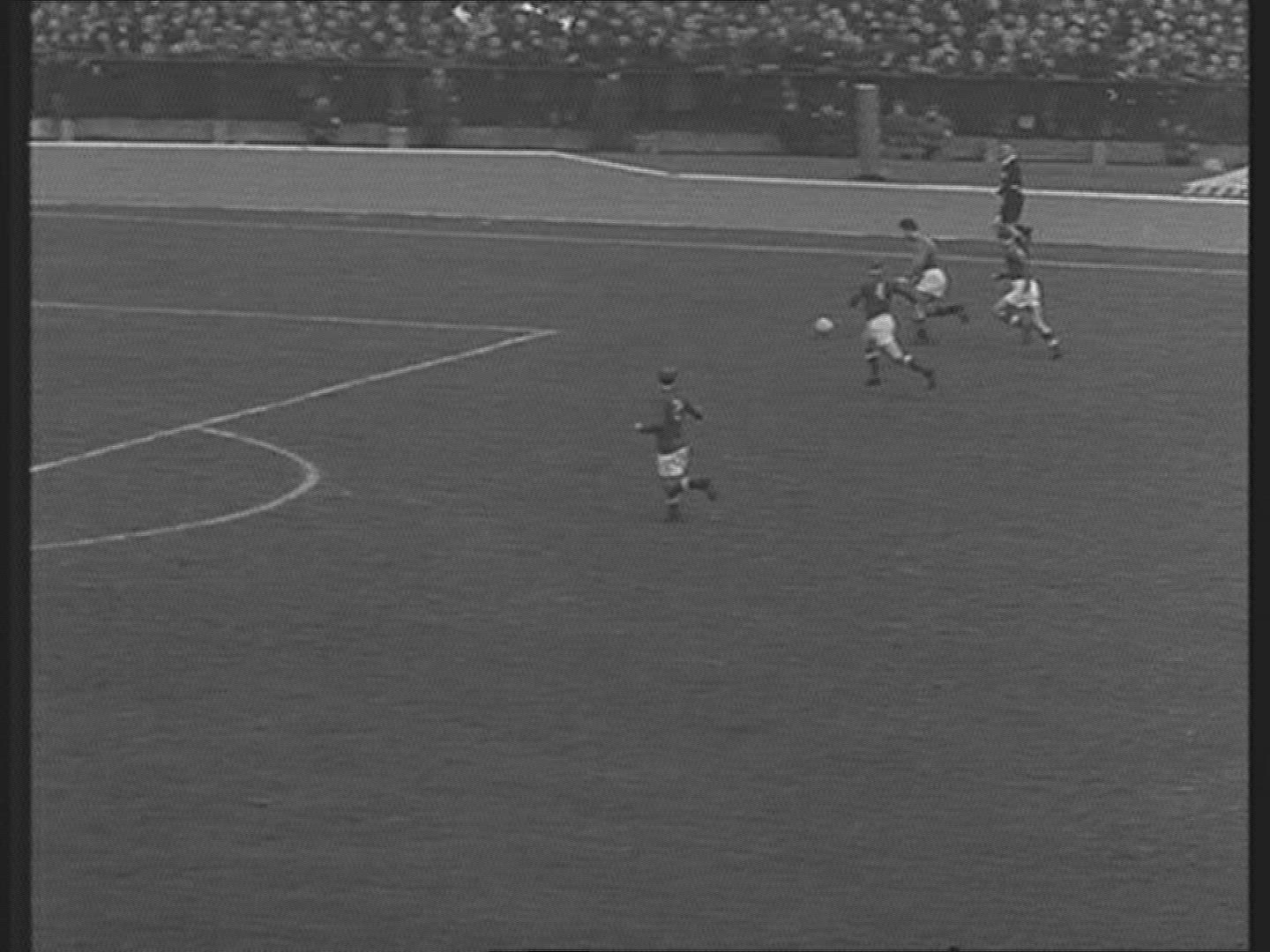 649896579 / Football Match / Italy-Hungary / Hungary / 1955