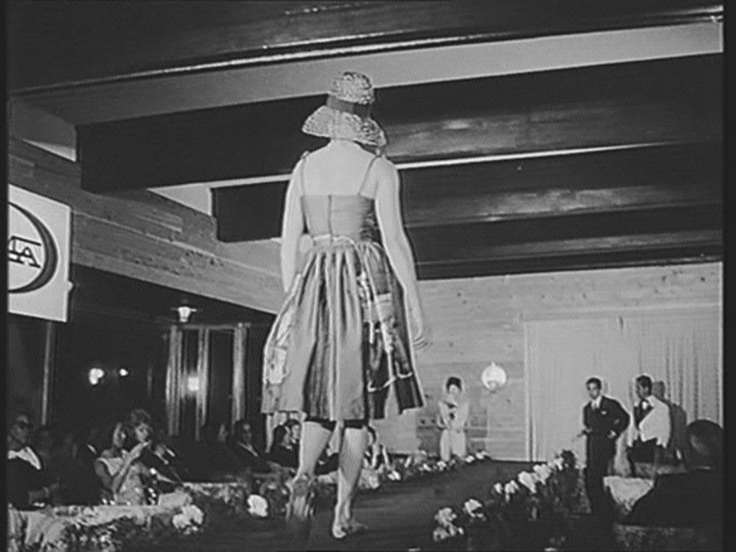 739369903 / Fashion / Italy / 1961