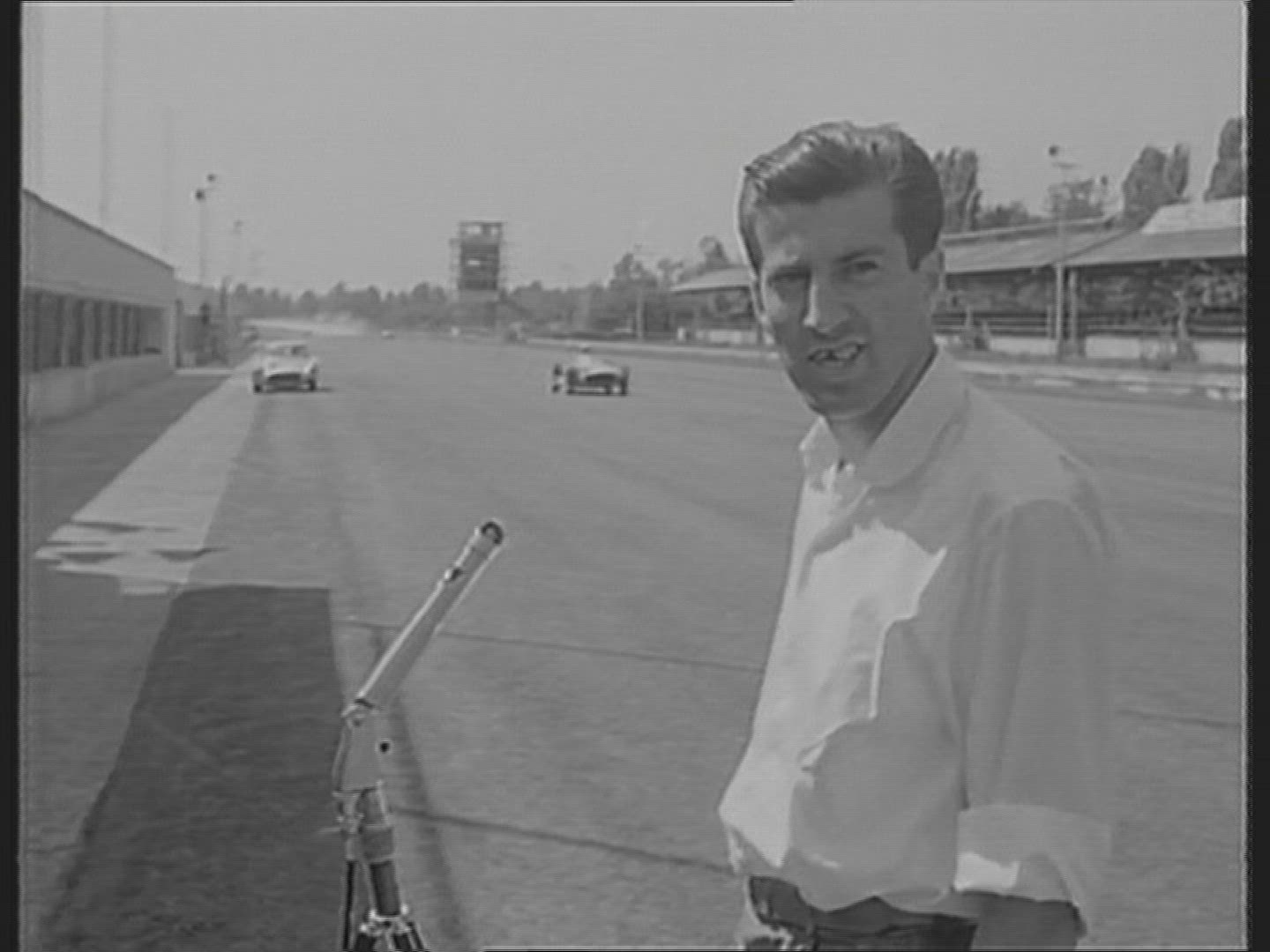 237811784 / Car Racing / Training / Motor Sports / Italy / 1955