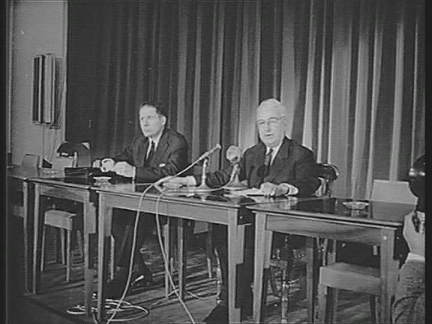 643896798 / Algerian War / Politics / Algeria / 1961