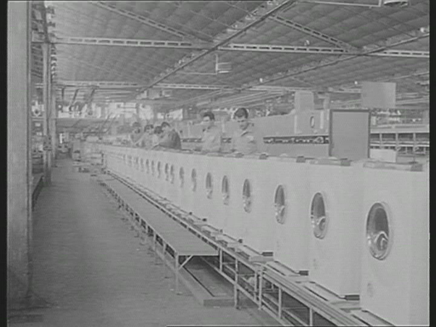 226155287 / Industry / Italy / 1965-1966