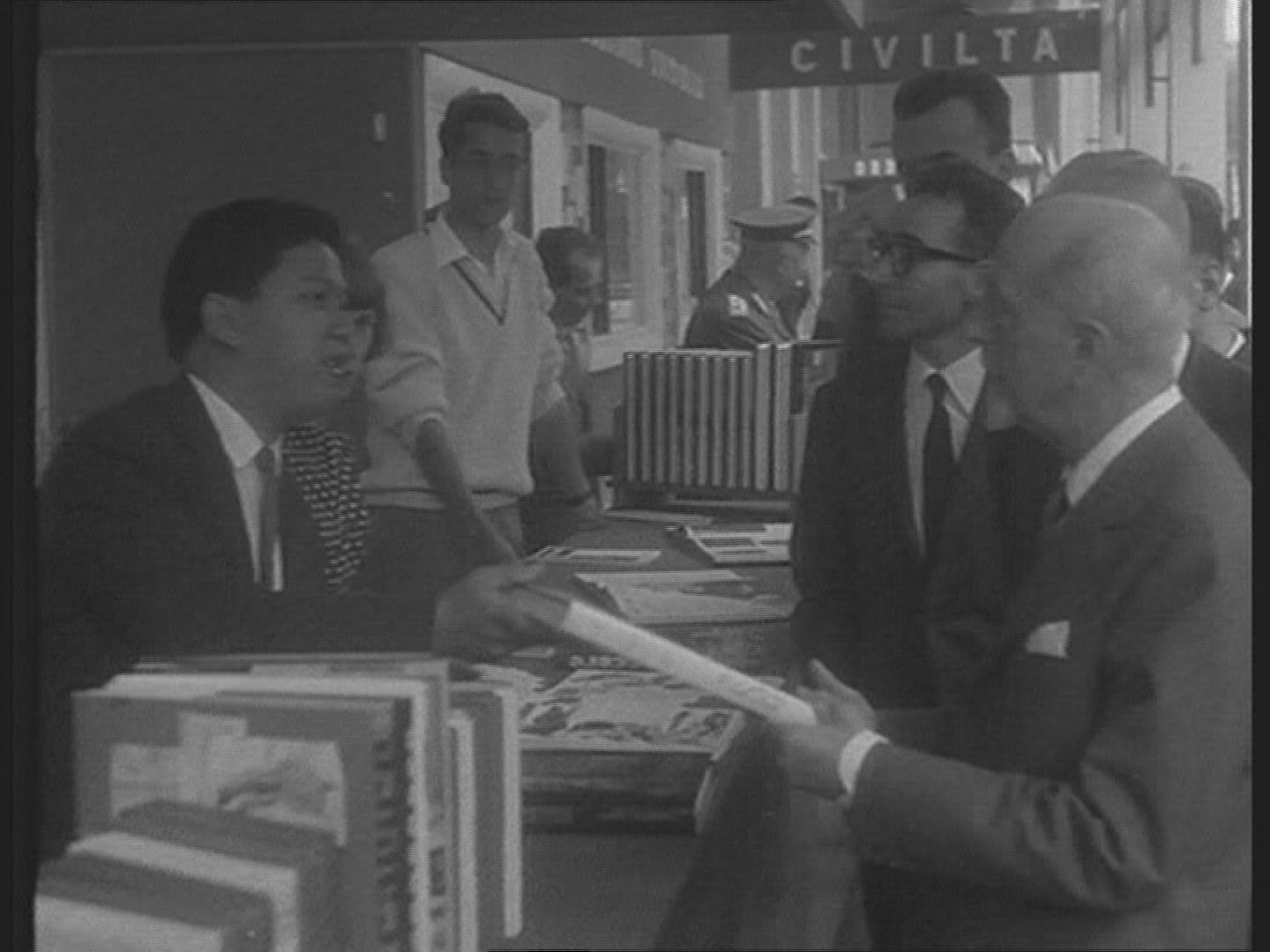 408944809 / Politician / Italy / 1964