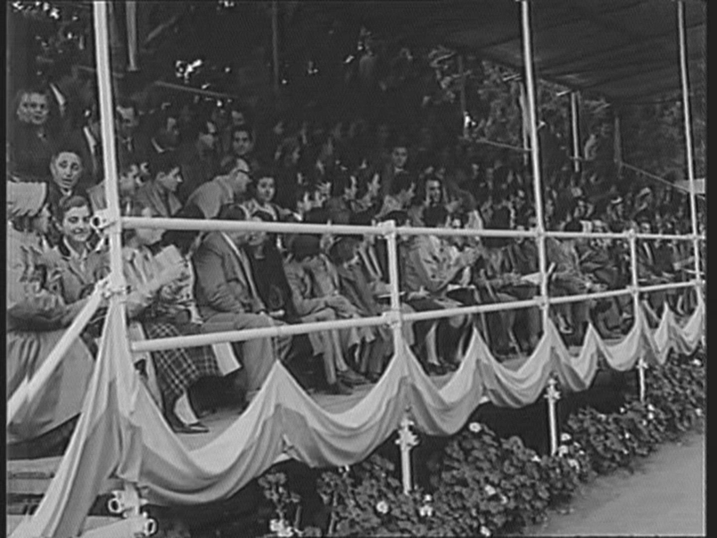 458425589 / Equestrianism / Italy / 1956
