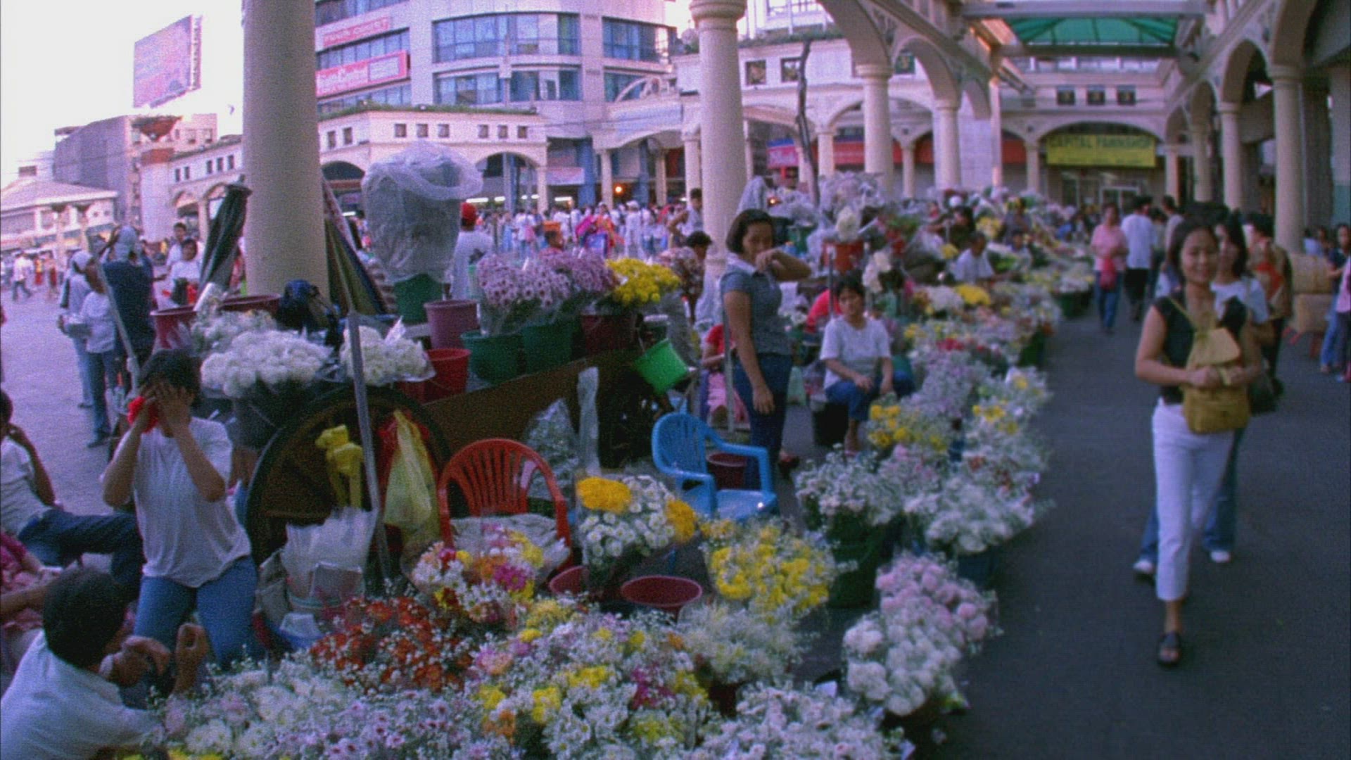 541374179 / Street Market / Manila / Philippines