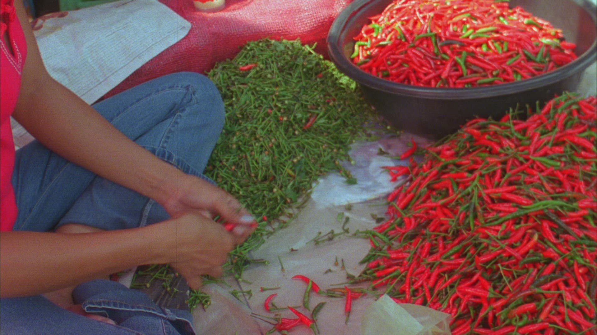 446345814 / Chili Husk / Market / Thailand