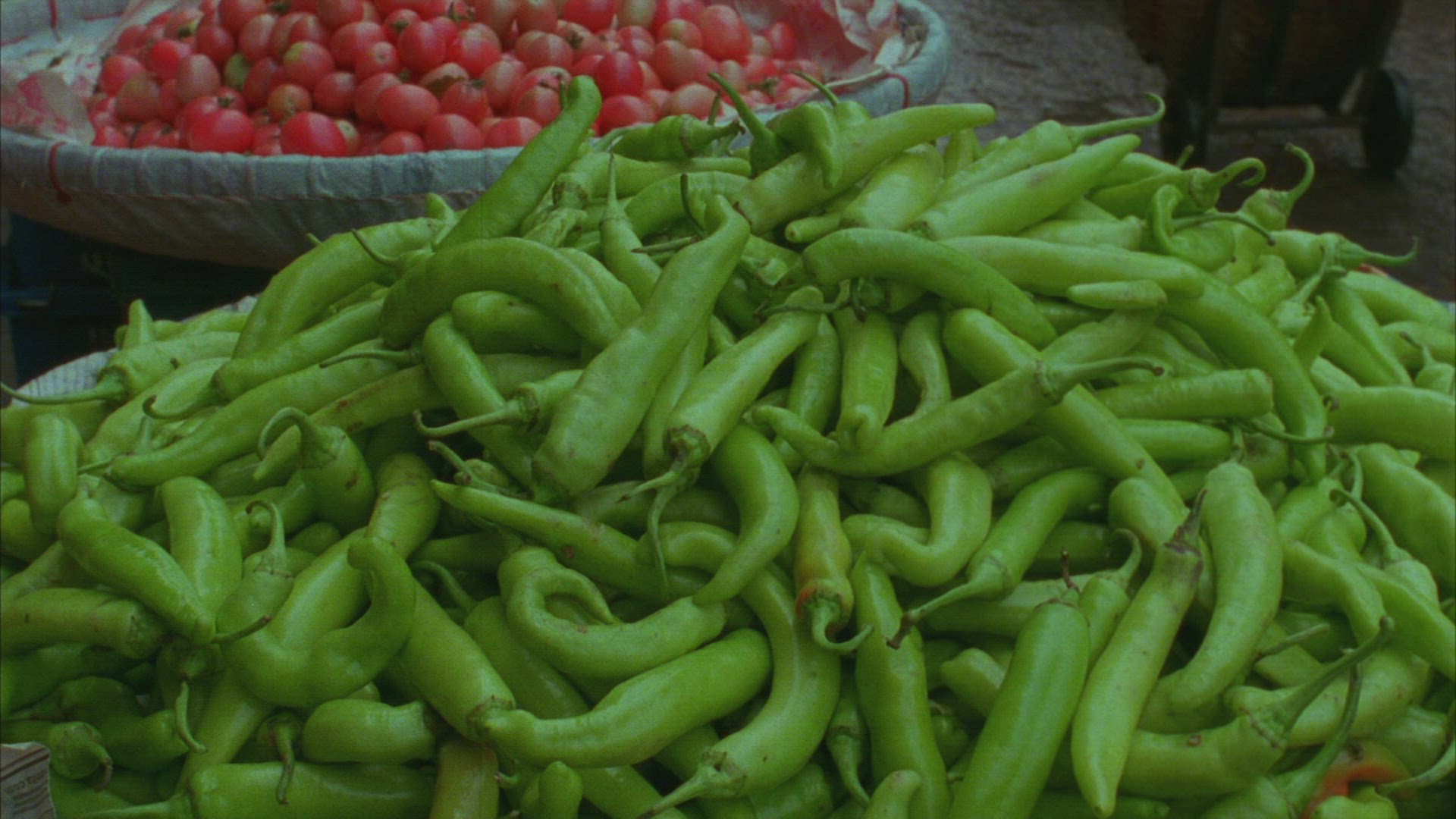 221461069 / Chili Husk / Market / Thailand